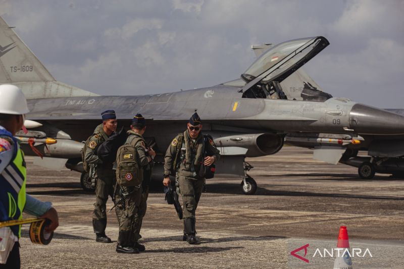 Peningkatan jumlah dan kualitas penerbang TNI AU