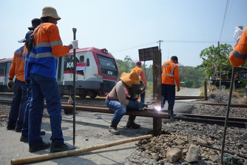 daop-6-yogyakarta-tutup-perlintasan-tak-terjaga-petak-sentolo-rewulu