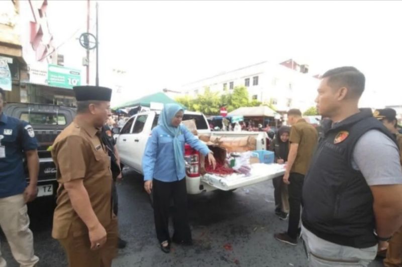 tpid-dan-bumd-riau-gelar-pasar-murah-lima-hari-di-pekanbaru-dan-kampar