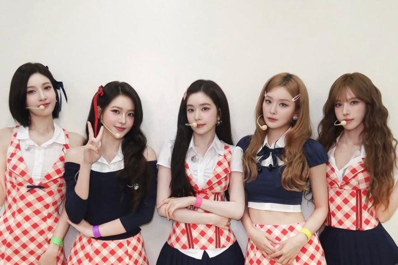 Red Velvet bersiap kembali lewat EP baru "Velvet Summer"