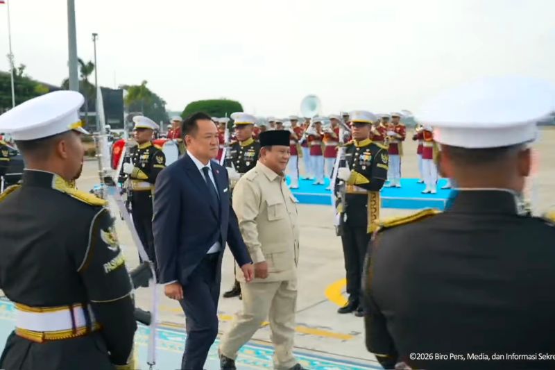 Prabowo antar kepulangan PM Thailand Anutin dari Lanud Halim