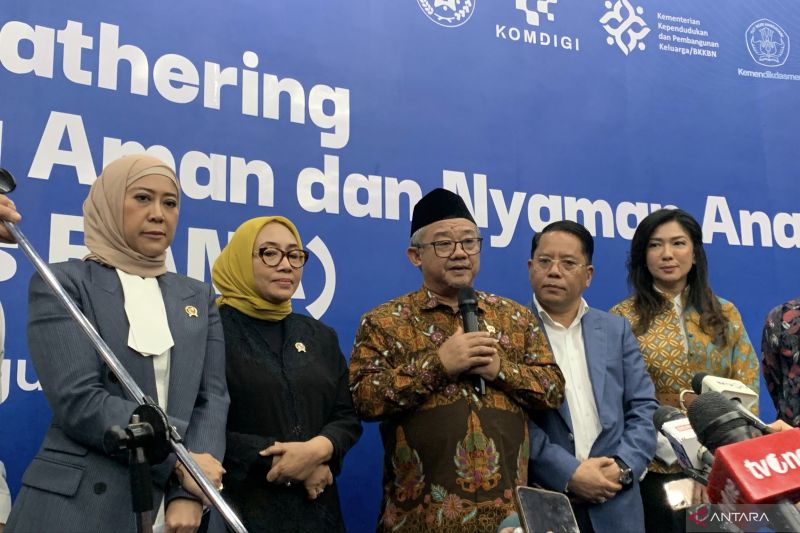 Mendikdasmen: Pembatasan gawai ciptakan lingkungan sekolah yang aman