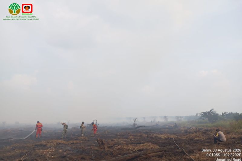 Manggala Agni terkendala sumber air padamkan karhutla di Riau