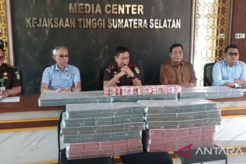 Kejati Sumsel pulihkan uang negara Rp127,2 miliar kasus lahan PT SMB