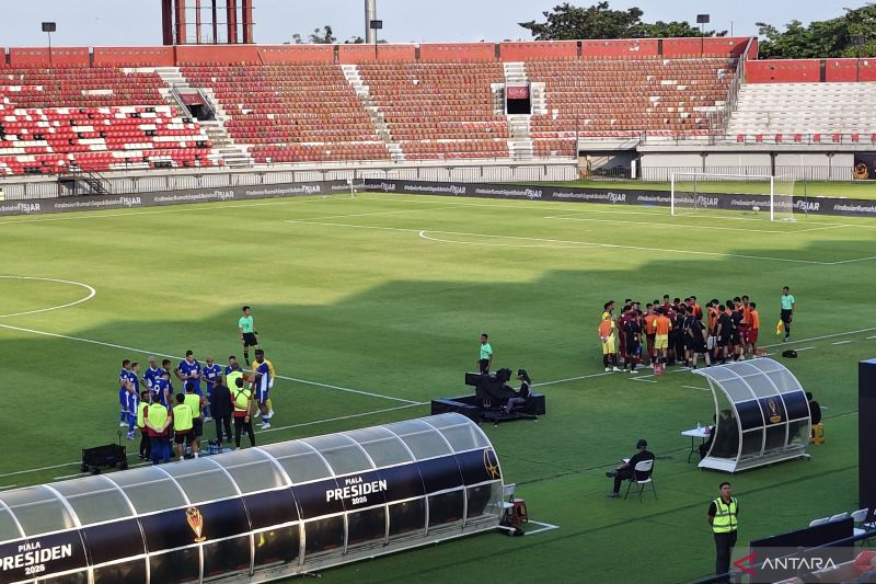 1.347 personel gabungan amankan laga semifinal Piala Presiden di Bali