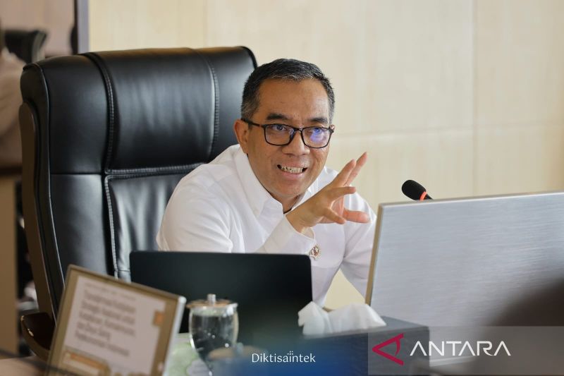 Mendiktisaintek minta kampus perkuat kajian isu strategis nasional