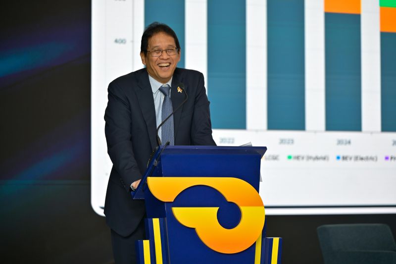 penjualan-mobil-naik-menkeu-yakin-daya-beli-domestik-tetap-terjaga