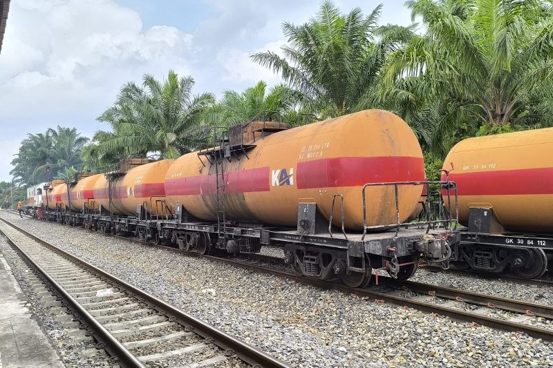 Angkutan Perkebunan KAI Naik 18 Persen menjadi 374.098 Ton, Perkuat Rantai Pasok Sawit Nasional