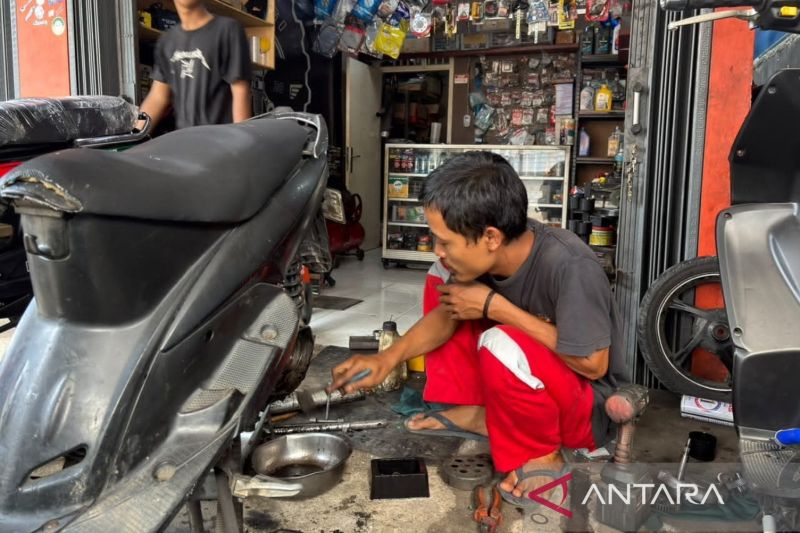 Bengkel mustahik binaan Baznas di Bogor raih omzet Rp10 juta per bulan