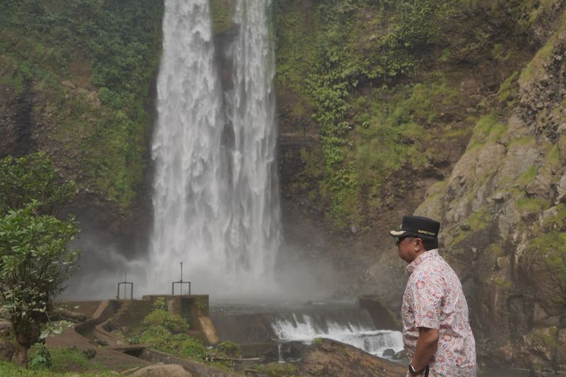 Bupati Garut dorong pengembangan wisata Curug Sanghyang Taraje