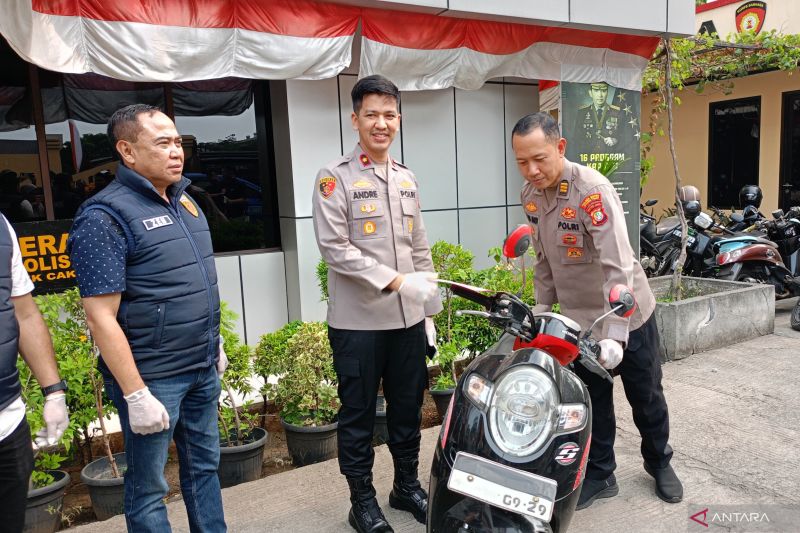 Modus pria pencuri motor di Cakung menyamar jadi hansip