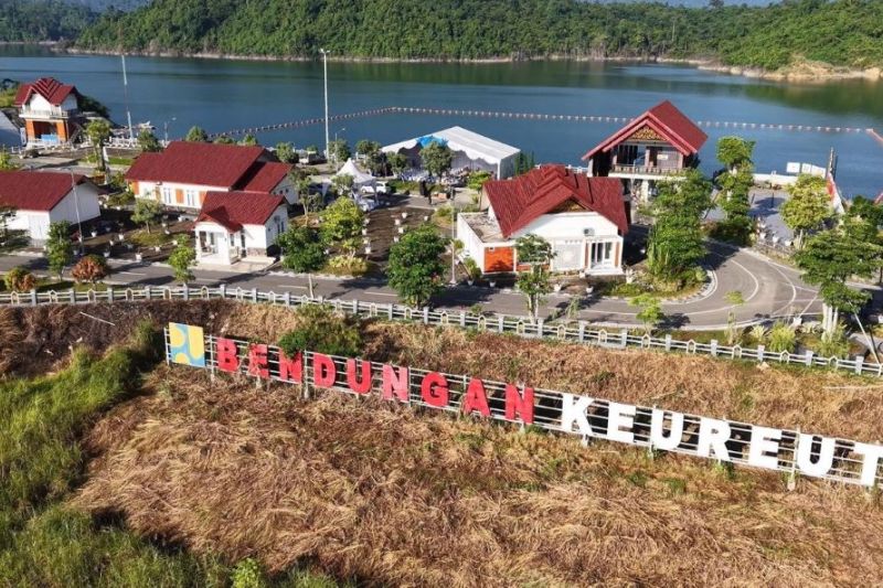menteri-pu-bendungan-keureuto-jaga-pasokan-air-di-aceh-saat-kemarau