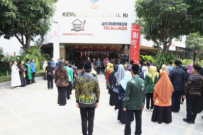 Mensos lantik 67 pejabat fungsional kuatkan layanan publik