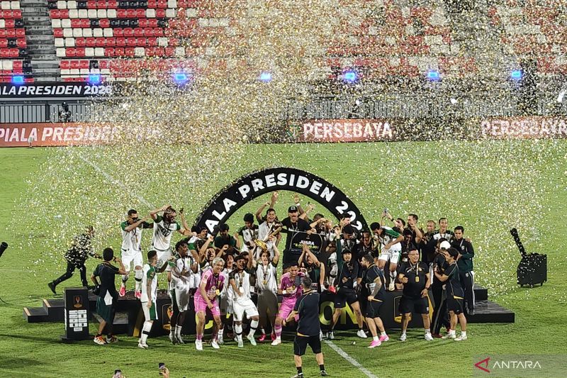 Persebaya rebut juara Piala Presiden 2026 lewat adu penalti