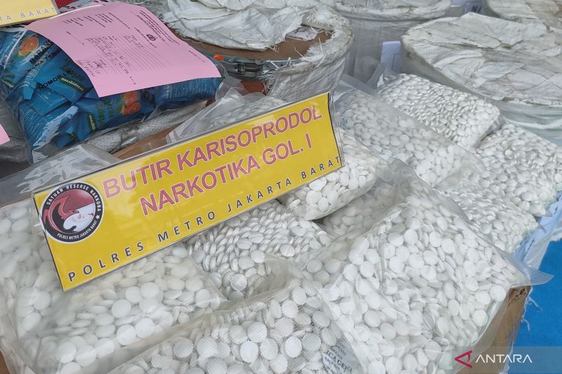 Polisi bongkar dua kasus narkoba di Jakarta Barat