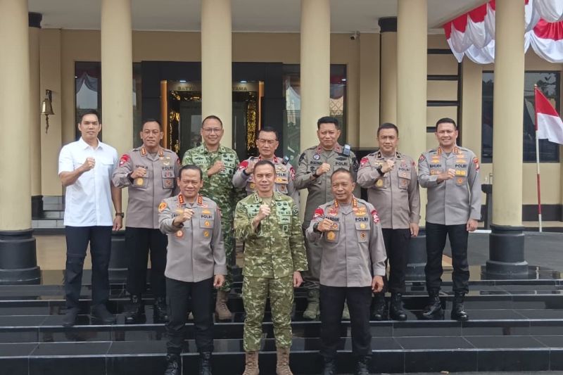 Kapolda-Pangdam perkuat sinergi lewat kunjungan ke Mako Brimob