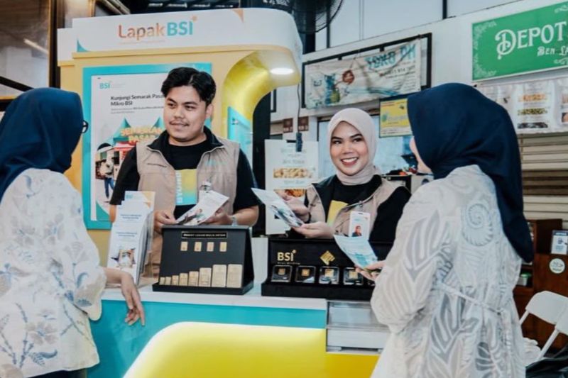 71 Lapak BSI hadir di pasar rakyat guna dekatkan layanan syariah