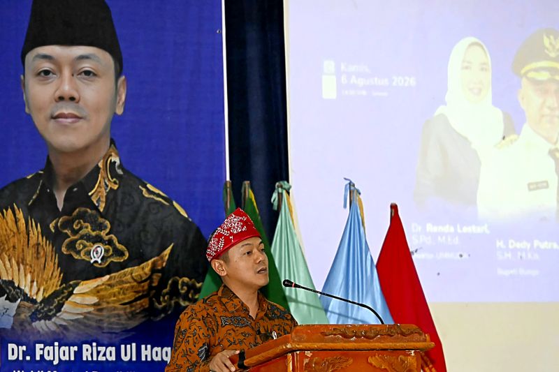 Wamendikdasmen ajak Pemkab Bungo tingkatkan APK kurangi ATS lewat PJJ
