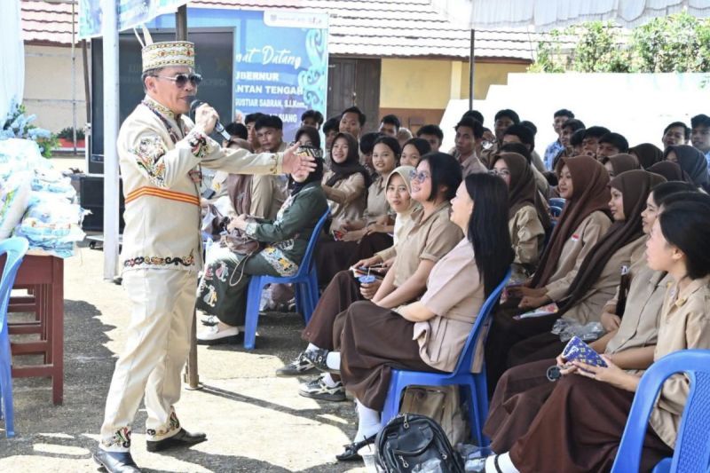 Kalteng lengkapi sarpras internet daerah wujudkan pemerataan akses