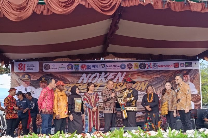 Menkop buka pameran UMKM dan kopi Lembah Baliem Wamena Jayawijaya