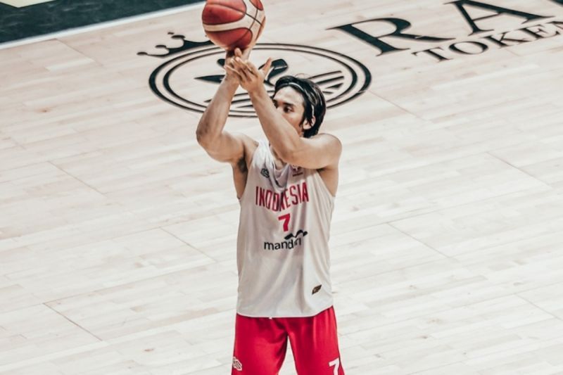 Fhirdan optimistis rebut satu tempat di timnas bola basket