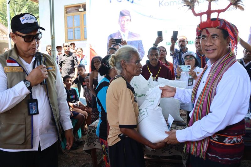 Dirut Bulog: Penyaluran bantuan pangan di Alor bentuk kehadiran negara