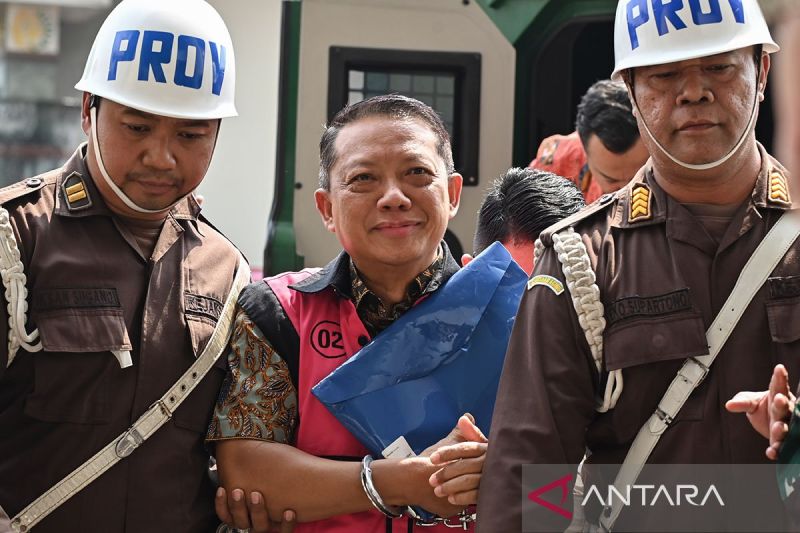 Febrie Adriansyah minta publik tak berspekulasi soal kematian Sutrimo