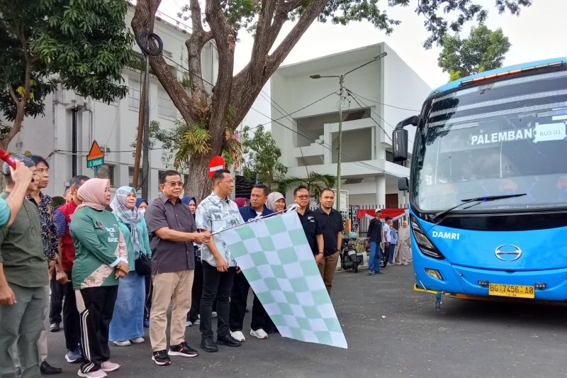 Pemkot Palembang lepas 60 siswa ke Sekolah Rakyat OKI