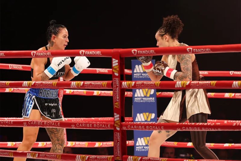 Hentikan Desley, Tammara kuasai kelas menengah putri IBF dan WBO