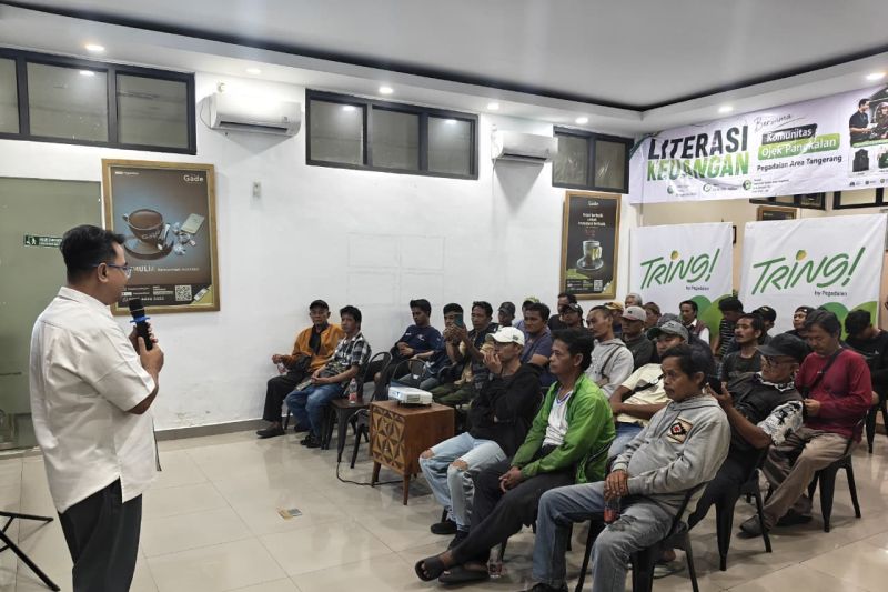 Pegadaian perkuat literasi keuangan pekerja informal di Tangerang
