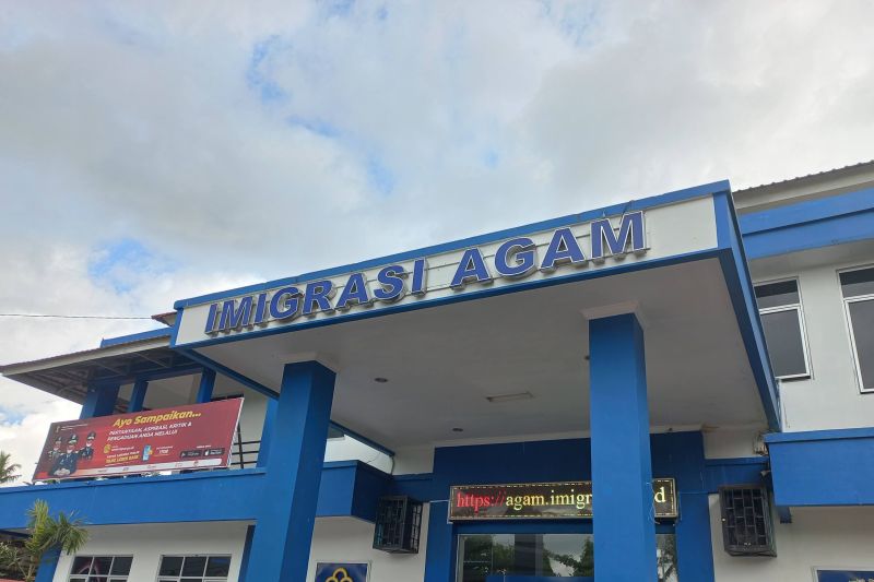 Tinggal melebihi izin 157 hari, warga Malaysia dideportasi dari Agam