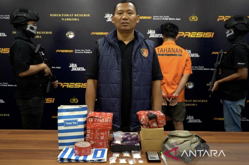 Polda Metro gagalkan peredaran sabu modus paket ekspedisi di Jakpus