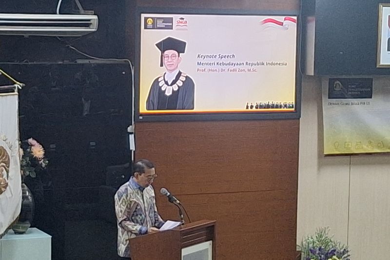 Menbud tantang cendekiawan menulis sejarah secara komprehensif