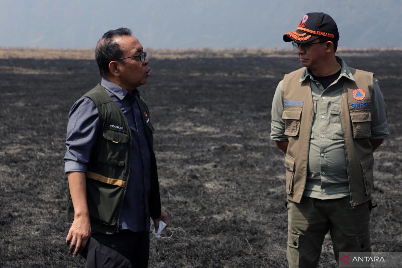 BNPB: Pemadaman api di Bromo andalkan pasokan air Danau Ranu Pani