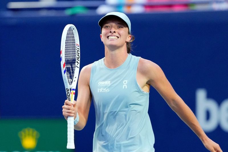 Swiatek bertemu Svitolina pada semifinal WTA 1000 Toronto