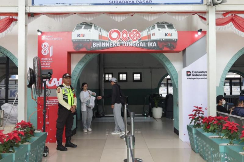 Semarak HUT ke-81 RI, KAI Hadirkan Diskon Tiket 17% dan Tarif Rp8 untuk LRT Jabodebek serta Commuter Line