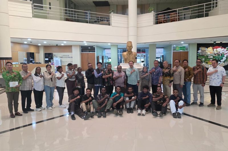 Beasiswa YPMAK siapkan SDM Mimika untuk bangun daerah