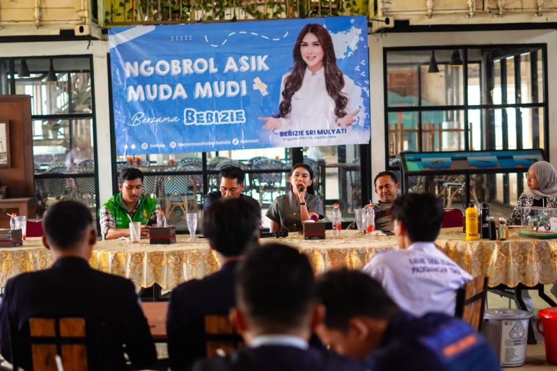 Pemuda di Jakut diajak sulap sampah jadi barang bernilai ekonomis