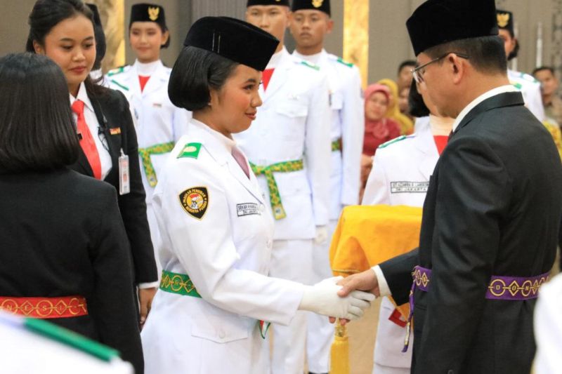 44 Paskibraka Jaksel kibarkan bendera merah putih pada HUT ke-81 RI
