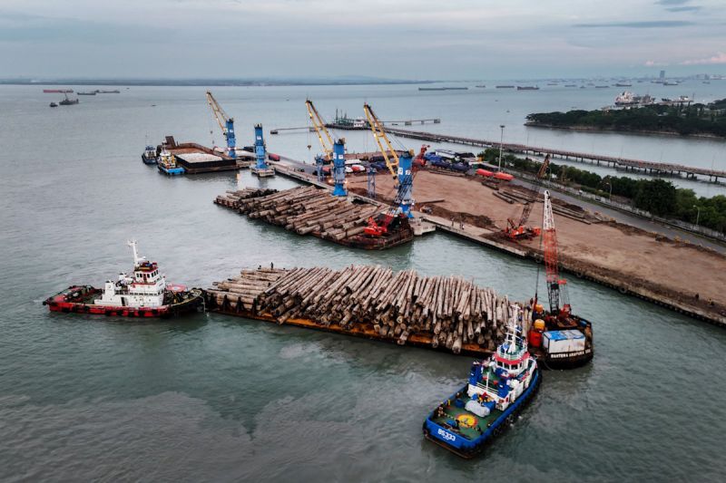 Pelindo Multi Terminal: Arus barang capai 59,59 juta ton di semester I