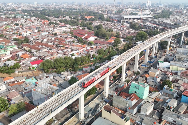 Pengoperasian awal LRT Kelapa Gading-Manggarai dijadwalkan 26 Agustus