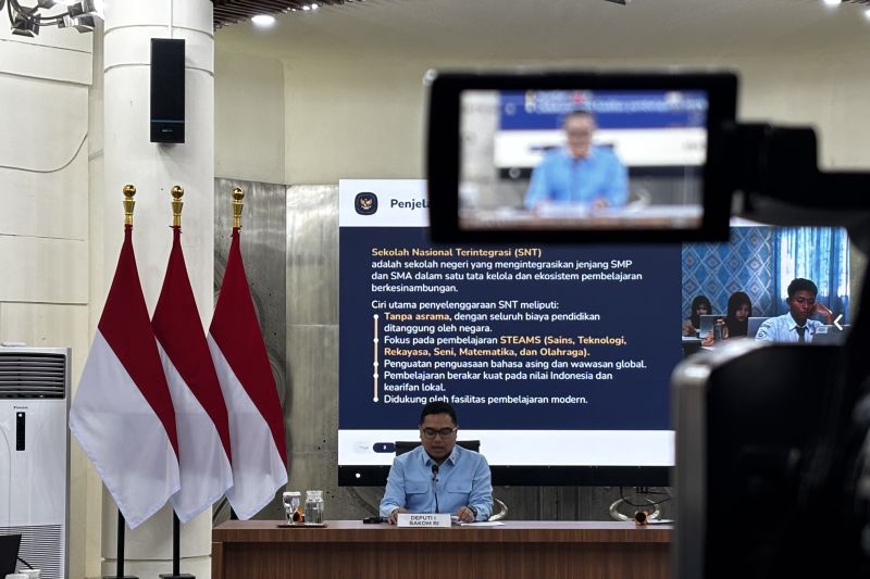 1.360 siswa mulai belajar di 17 Sekolah Nasional Terintegrasi