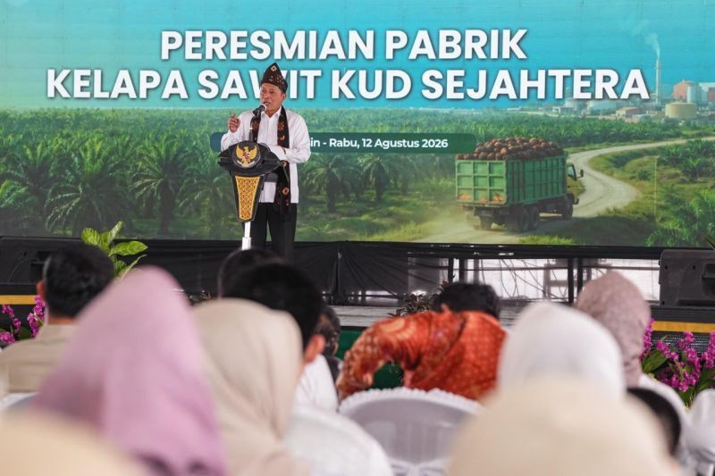 Menkop dukung hilirisasi sawit koperasi hingga refinery minyak goreng