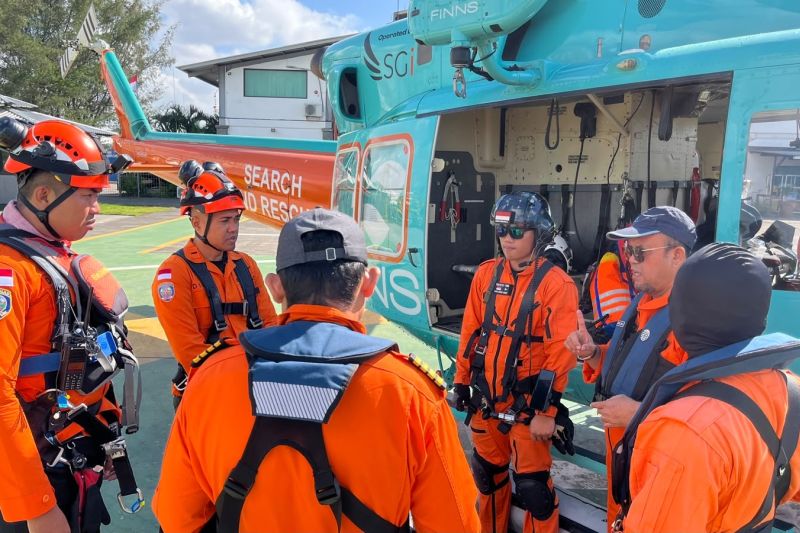 Basarnas Bali turunkan helikopter bantu tangani insiden KMP di Lombok