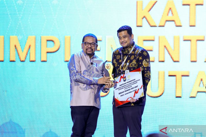 Sumut raih penghargaan Terbaik I Implementasi Program 3 Juta Rumah