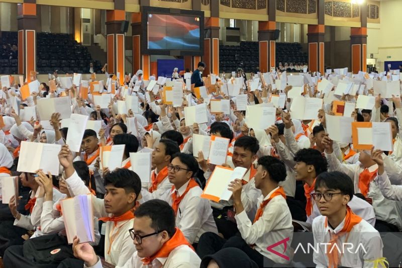 Ribuan Maba FISIP UB sampaikan pandangan kritis persoalan bangsa
