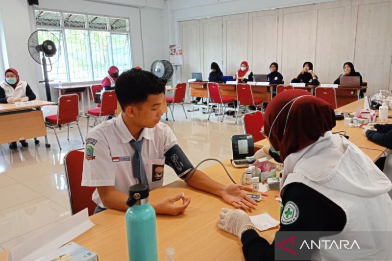 CKG sekolah di Jaktim kerap temukan siswa bertekanan darah tak normal dan anemia