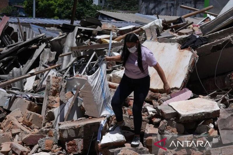 Swiss salurkan bantuan 1 juta franc untuk korban gempa Kolombia