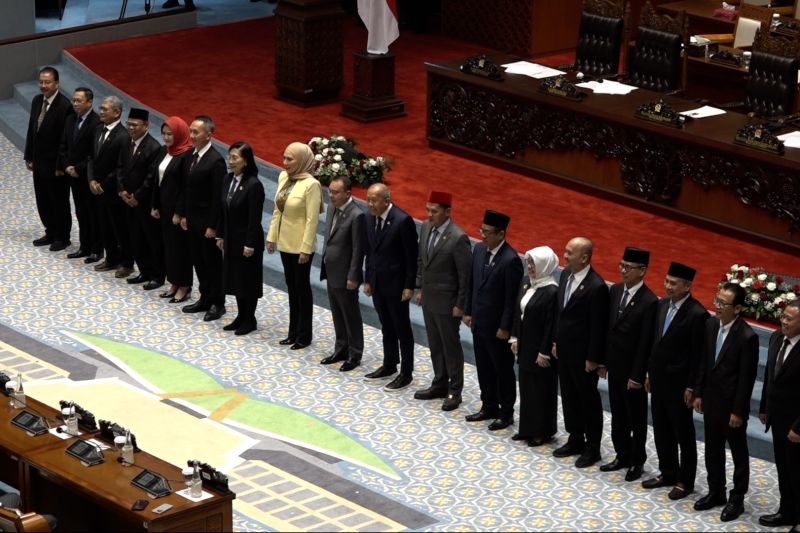 14 calon hakim agung dan ad hoc disetujui dalam rapat paripurna