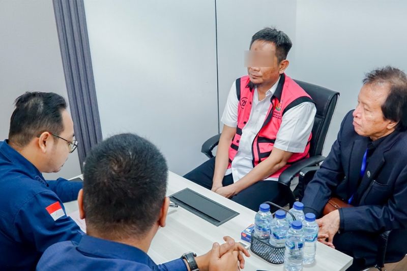 Kejagung limpahkan satu tersangka korupsi PT AKT ke Kejari Jakpus